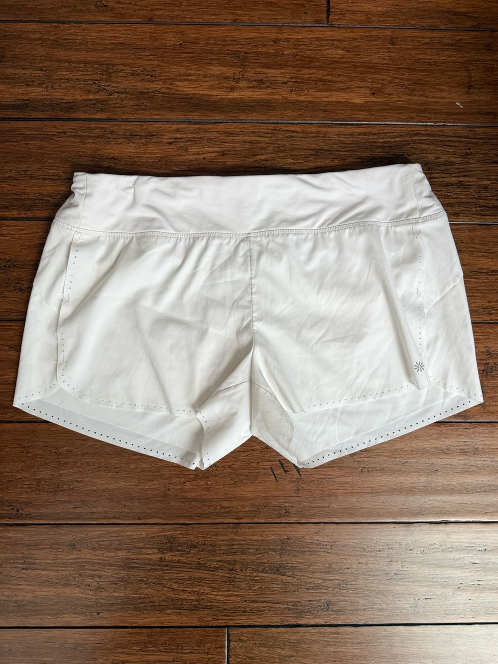Athleta Women's Laser Run Short 4" White Size XL | Workout Athletic